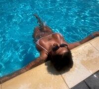 Adult webcam streamer Evamendez02 at
 Stripchat