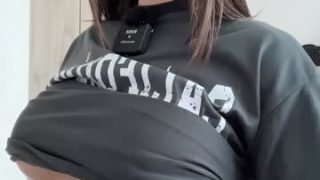 Emyii 
 Live nude broadcaster emyii on Chaturbate