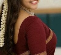 Live nude cam performer SonY_CaM on Stripchat