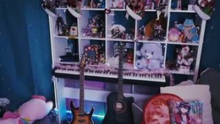 Madnessalise 
 madnessalise — Chaturbate