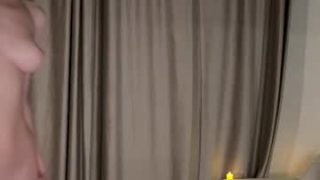 Cutieeeeva 
 Adult webcam model cutieeeeva at
 Chaturbate