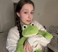 FroggyAnna — Stripchat
