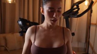 Emyii 
 Adult webcam model emyii at
 Chaturbate