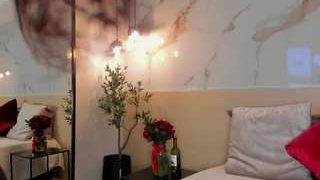 Leathompson1 
 Adult webcam host leathompson1 at
 Camsoda