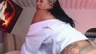 Saamytits 
 saamytits — Camsoda