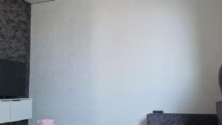 Hoaarisa 
 Adult webcam model hoaarisa at
 Chaturbate