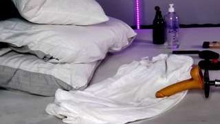 Tikhomirov 
 Live nude cam model tikhomirov on Camsoda