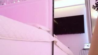 Tinyangelxx 
 Adult webcam model tinyangelxx at
 Chaturbate