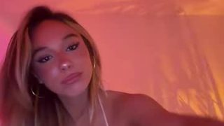 Amylaa 
 Adult webcam model amylaa at
 Chaturbate