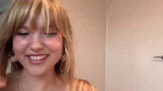 Kittengirlxo 
 Live nude broadcaster kittengirlxo on Chaturbate