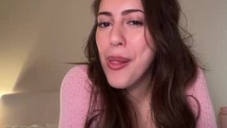 Sieena 
 Live nude broadcaster sieena on Chaturbate