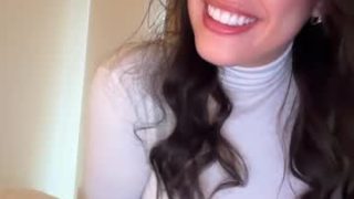 Sieena 
 sieena — Chaturbate