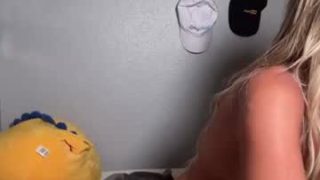 Ambiebambiii 
 ambiebambiii — Chaturbate