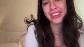 Sieena 
 Live nude broadcaster sieena on Chaturbate