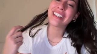 Sieena 
 Live nude broadcaster sieena on Chaturbate