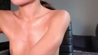 Hoaarisa 
 hoaarisa — Chaturbate