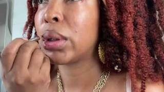 Niaharris 
 Adult webcam host niaharris at
 Camsoda