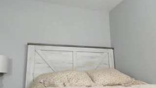 Surecakes 
 Live nude cam model surecakes on Camsoda