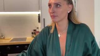 Erica_dav 
 Adult webcam model erica_dav at
 Chaturbate