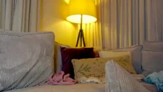 X_lily_x 
 x_lily_x — Chaturbate