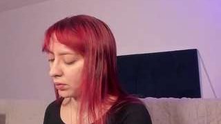 Anniemartinezz 
 Live nude cam model anniemartinezz on Camsoda
