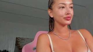 Tiffanyhouston 
 Live nude cam model tiffanyhouston on Camsoda