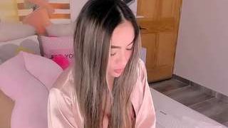 Lindadelavega 
 Adult webcam host lindadelavega at
 Camsoda